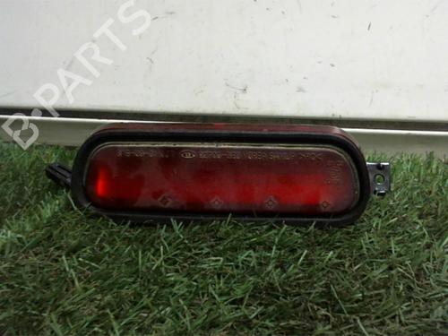 Third brake light KIA SORENTO I (JC) 2.5 CRDi 4WD | BP13291481L11 