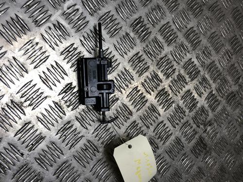 Used Switch RENAULT MEGANE IV Hatchback (B9A/M/N_) 1.5 dCi 110 (B9A3) (110 hp) 31200949