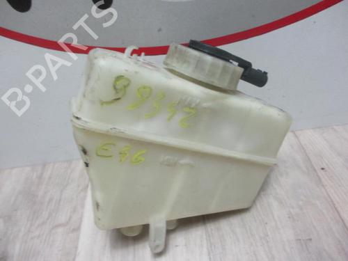 Used Brake master cylinder BMW 3 Coupe (E46) 330 Cd (204 hp) 13276996