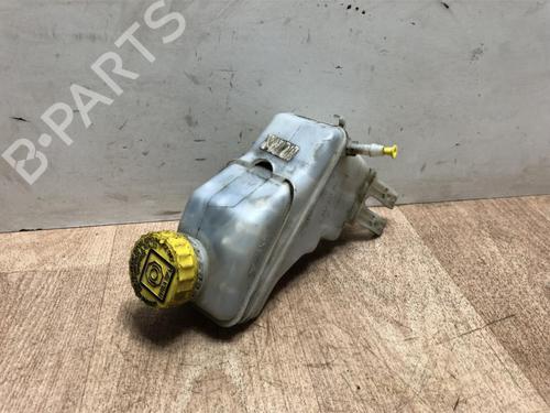 Used Brake master cylinder FIAT DOBLO Bus (263_) 1.6 D Multijet (263AXD1B, 263AXX1B) (105 hp) 23109420