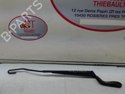 Used Front windshield wiper arm SKODA FABIA I (6Y2) 1.9 TDI (100 hp) 13263536