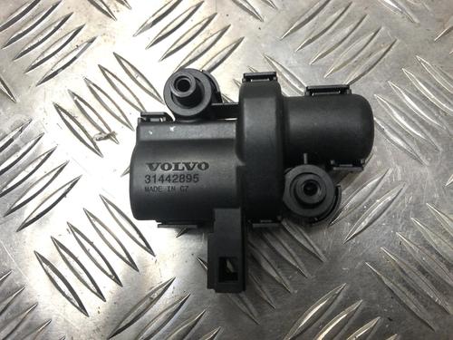 Used Glove box VOLVO XC90 II (256) D5 AWD (224 hp) 31202646