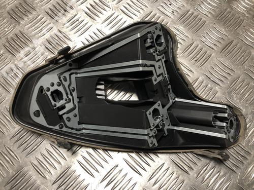 Used Licence plate light PEUGEOT 308 I (4A_, 4C_) 1.6 HDi (92 hp) 32985233