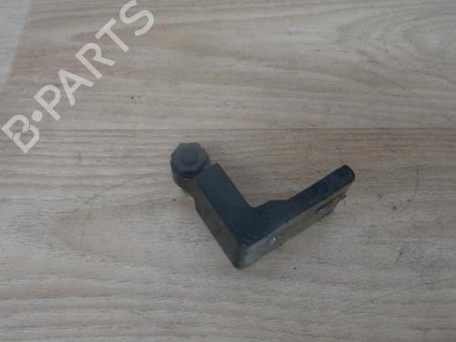 Used Hinge/Door check strap OPEL CORSA E (X15) 1.4 (08, 68) (90 hp) 13222504