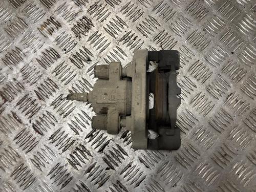 Used Left rear brake caliper BMW 1 (F21) 116 d (116 hp) 31186353