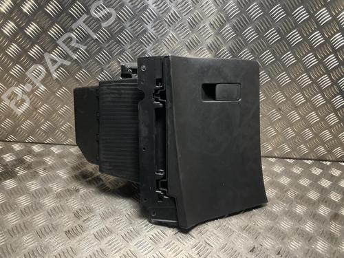 Guantera PEUGEOT 208 II (UB_, UP_, UW_, UJ_) 1.2 PureTech 100 (101 hp) 31245877