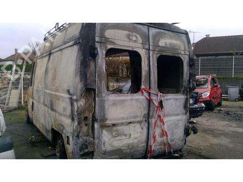 Transmisión delantera derecha OPEL VIVARO A Bus (X83) 2.5 DTI (F7, J7, A07) (135 hp) 20617872