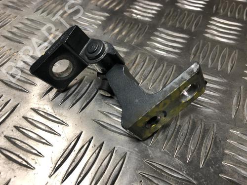 Used Hinge/Door check strap SEAT ARONA (KJ7, KJP) 1.0 TSI (116 hp) 24813519