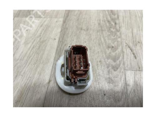 Right front window switch RENAULT CLIO III (BR0/1, CR0/1) 1.5 dCi (BR17, CR17) | BP23037631I26 