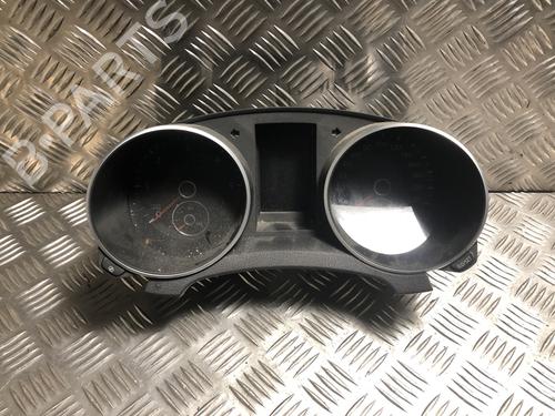 Used Instrument cluster Instrument cluster VW GOLF VI (5K1) 1.6 TDI (105 hp) 34471082 34471082