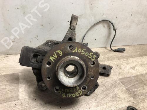 Used Right front steering knuckle RENAULT GRAND SCÉNIC III (JZ0/1_) 1.5 dCi (JZ09, JZ0D, JZ10, JZ14, JZ1G, JZ29, JZ2C) (110 hp) 23870587