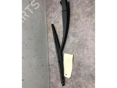 Rear windshield wiper arm PEUGEOT 208 I (CA_, CC_) 1.2 VTI 82 | BP20617773C144 