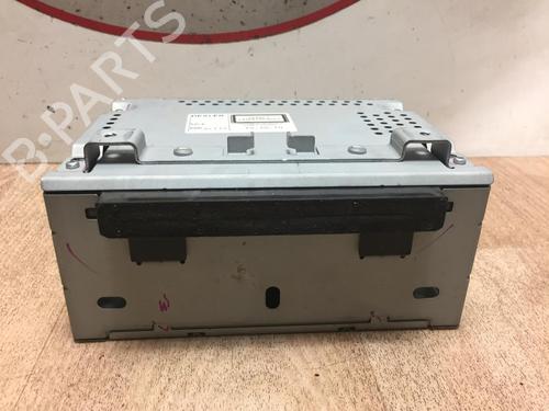 Used Radio FORD FIESTA VI (CB1, CCN) 1.4 TDCi (70 hp) 23270929