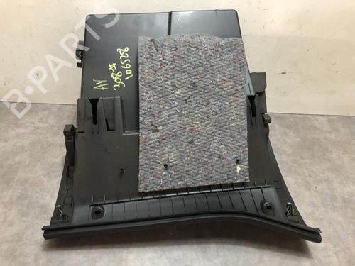 Used Glove box Glove box PEUGEOT 308 II (LB_, LP_, LW_, LH_, L3_) 1.6 BlueHDi 120 (120 hp) 23100068 23100068