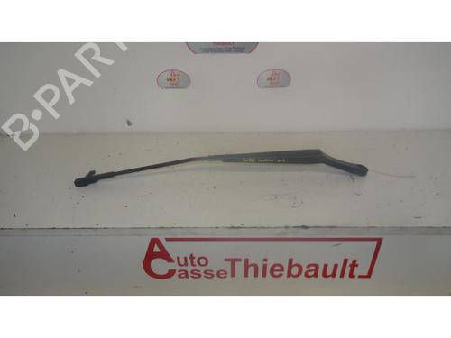 Vindspejlsviskerarm VW TOURAN (1T1, 1T2) 1.9 TDI (105 hp) 13135890