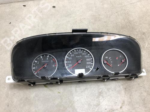 Used Instrument cluster NISSAN X-TRAIL I (T30) 2.2 Di 4x4 (114 hp) 20622169