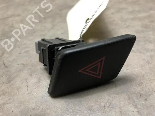 Used Warning switch Warning switch TOYOTA YARIS (_P9_) 1.33 VVT-i (NSP90_, NSP90R) (100 hp) 20332160 20332160