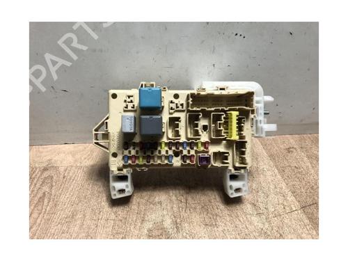 Fuse box TOYOTA COROLLA Verso (ZER_, ZZE12_, R1_) 2.0 D-4D (CUR10_, CUR10R) | BP13267668E1