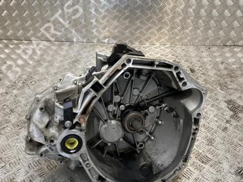 Gearkasse Gearkasse RENAULT MEGANE III Coupe (DZ0/1_) 1.5 dCi (DZ09, DZ0D, DZ1F, DZ1G, DZ14, DZ29) (110 hp) 33796548 33796548