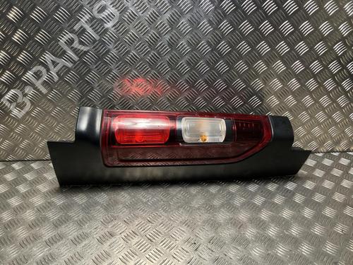 Fanale posteriore destro RENAULT TRAFIC III Van (FG_) 2.0 dCi 120 (FGMN) (120 hp) 31755271