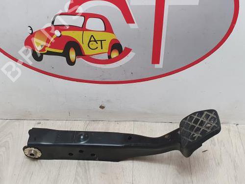 bremsepedal VW GOLF VI (5K1) 1.6 TDI (105 hp) 23067632