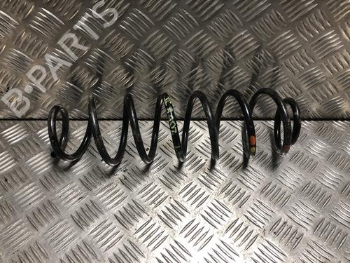 Støddæmperfjeder Støddæmperfjeder PEUGEOT 2008 II (UD_, US_, UY_, UJ_, UR_, UC_) 1.2 PureTech 130 (USHNS, URHNS) (130 hp) 33844585 33844585