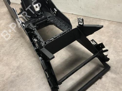 Midtkonsoll VW POLO VI (AW1, BZ1, AE1) 1.0 TSI | BP31245313I22 