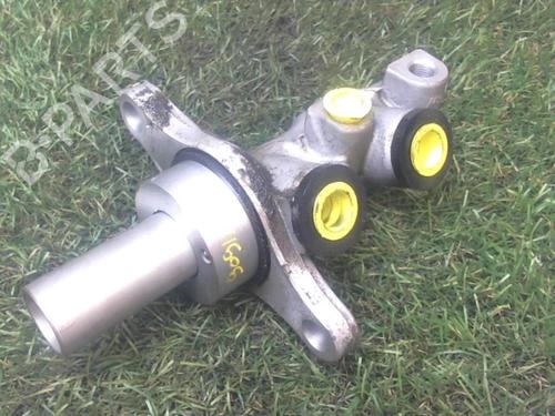 Used Brake master cylinder PEUGEOT PARTNER Box Body/MPV 1.6 HDi (90 hp) 12968302