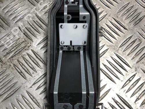 Nummerpladelys RENAULT SCÉNIC III (JZ0/1_) 1.5 dCi (110 hp) 31927567