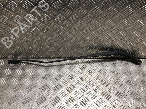 Used Front windshield wiper arm Front windshield wiper arm 37266424 37266424