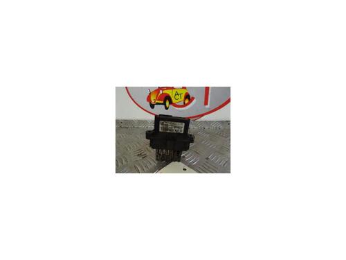 Used Heater resistor CADILLAC ESCALADE 6.2 (409 hp) 13274654
