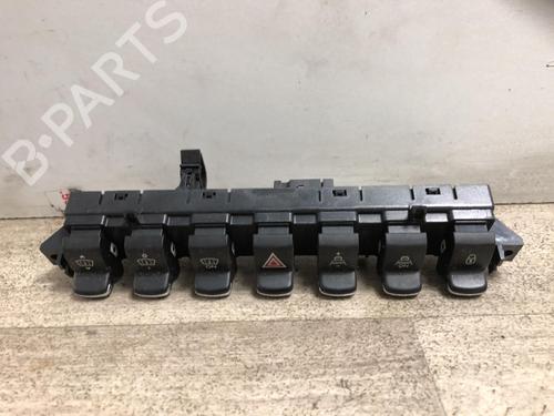 Used Switch PEUGEOT 3008 I MPV (0U_) 1.6 HDi (114 hp) 20612548