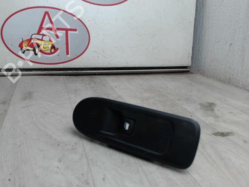 Used Right front window switch CITROËN C3 II (SC_) 1.4 HDi 70 (SC8HZC, SC8HR0, SC8HP4) (68 hp) 13225437