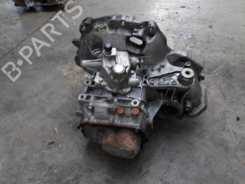 Used Gearbox OPEL CORSA C (X01) 1.3 CDTI (F08, F68) (70 hp) 13276438