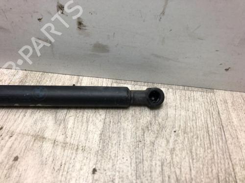 Gasfjeder motorhjelm BMW 3 (E90) 318 d (122 hp) 23870977