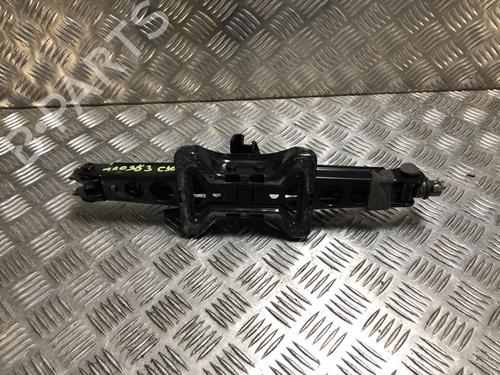 Jack Kit VOLVO C30 (533) 1.6 D | BP31202415C119