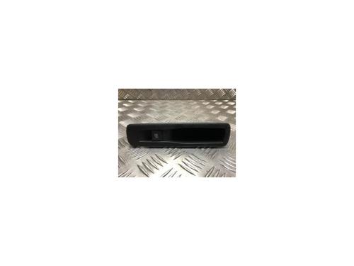 Used Left rear window switch RENAULT LAGUNA III (BT0/1) 1.5 dCi (BT00, BT0A, BT0T, BT1J) (110 hp) 25441384