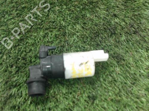 Used Washer pump RENAULT MEGANE II Coupé-Cabriolet (EM0/1_) 1.5 dCi (EM1E) (106 hp) 13130956