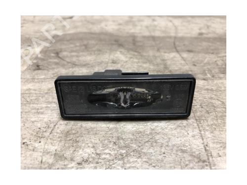 Licence plate light RENAULT CLIO V (B7_) 1.0 TCe 90 (B7MT) | BP23873382I40 