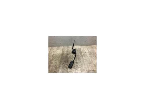 Used Pedal RENAULT CLIO II (BB_, CB_) 1.6 (B/CB0D, BB00) (90 hp) 20625513