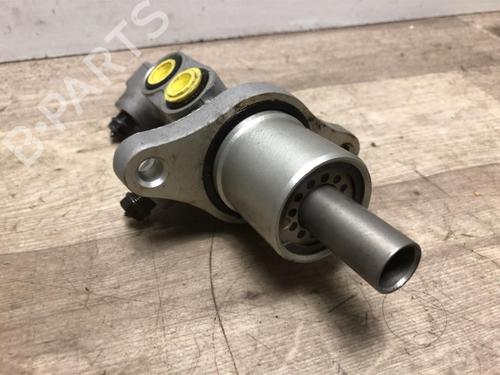 Used Brake master cylinder MINI MINI (R50, R53) Cooper (116 hp) 20630628