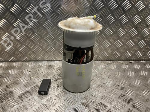 Used Fuel pump FIAT 500 (312_) 1.2 (312AXA1A) (69 hp) 31204836