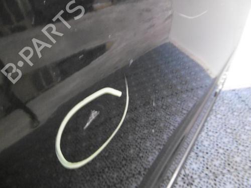 Used Right front door Right front door 30782793 30782793