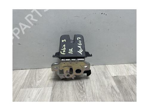 Tailgate lock SKODA FABIA III (NJ3) 1.0 TSI | BP30784879C101