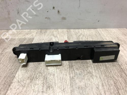 Used Warning switch KIA CEE'D SW (ED) 1.6 CRDi 90 (90 hp) 23870918