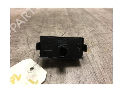 Warning switch RENAULT TWINGO II (CN0_) 1.5 dCi 90 | BP20624410I22 