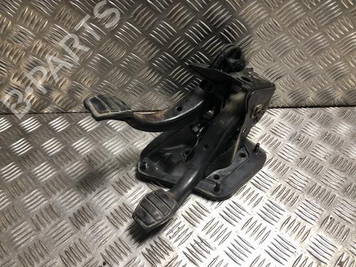 Used Pedal Pedal RENAULT SUPER 5 (B/C40_) 1.1 (B/C/401) (46 hp) 33610026 33610026