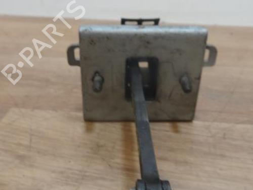 Used Hinge/Door check strap Hinge/Door check strap 13132885 13132885