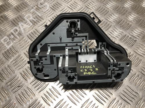 licence-plate-light-citroen-c3-iii-sx-2016-32271398 main image