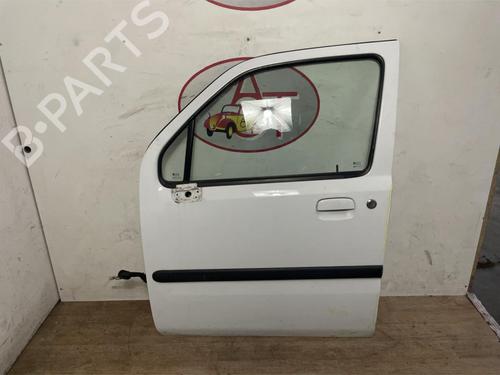 Used Left front door OPEL AGILA (A) (H00) 1.2 16V Twinport (F68) (80 hp) 13288149